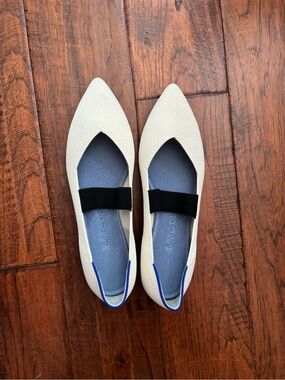 Rothy's Pointed Knit Flats in Ivory with Black Strap and Blue Trim